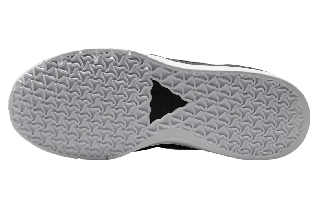 nike sb ps8 black white 4