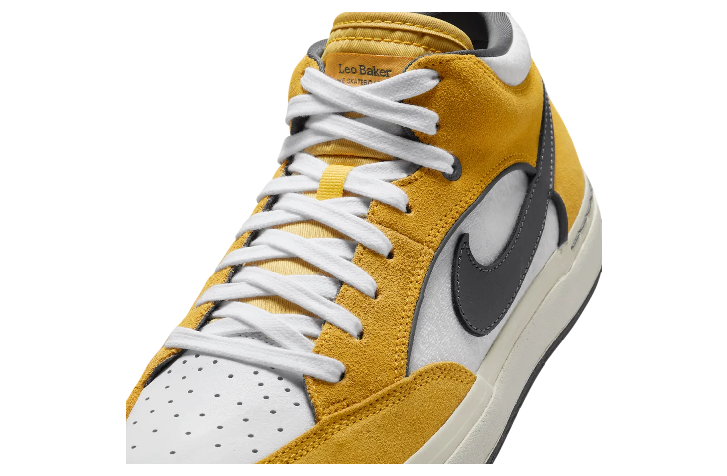 nike sb react leo university gold white 5