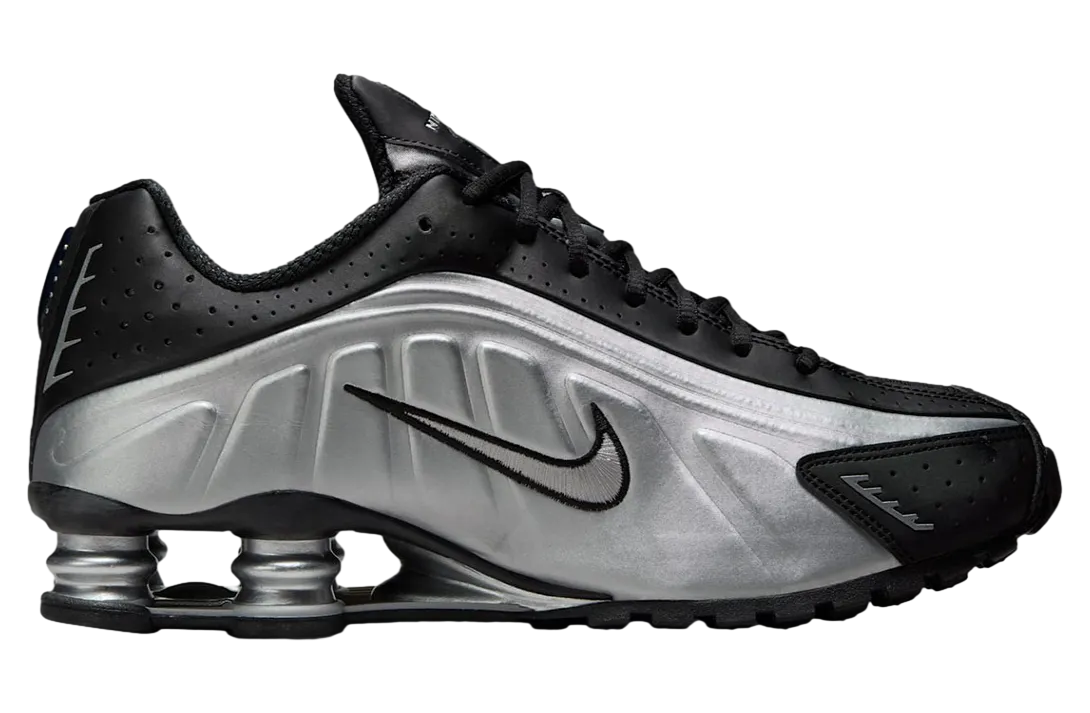 nike shox r4 metallic silver black 0
