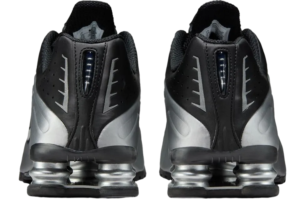 nike shox r4 metallic silver black 2