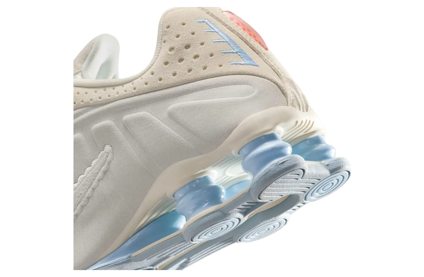 nike shox r4 wmns pale ivory light orewood brown 6