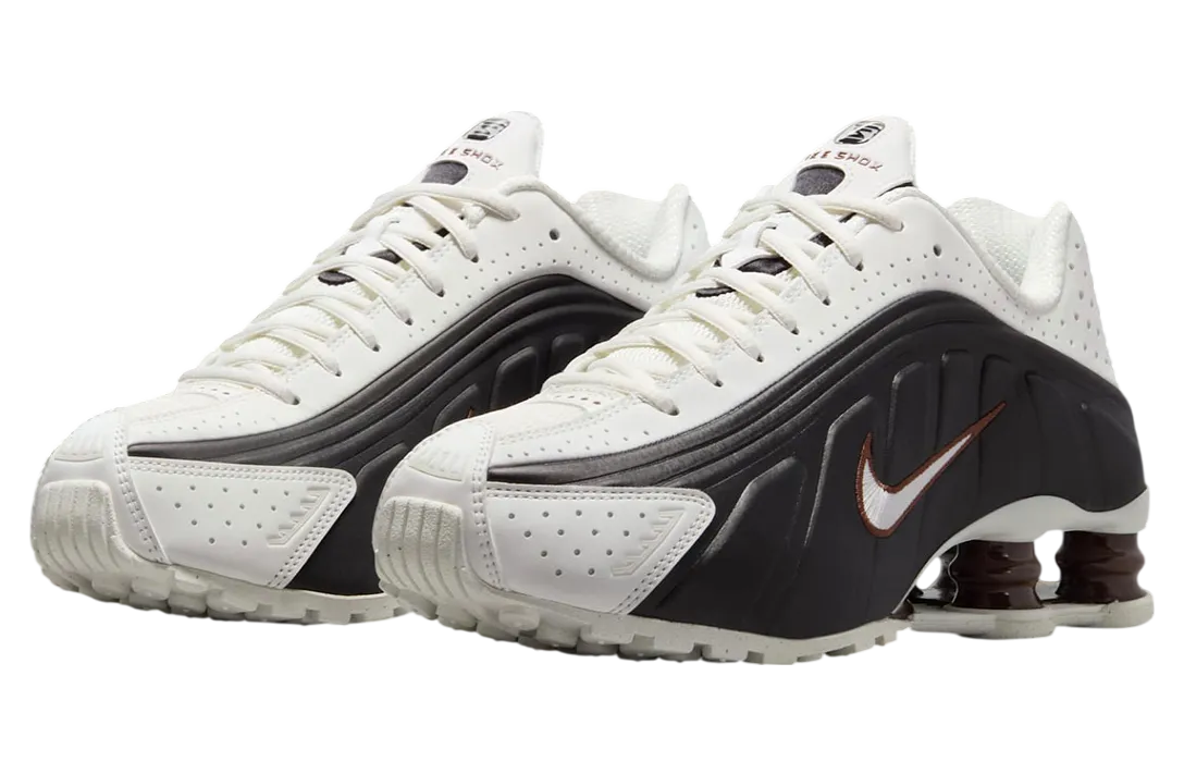 nike shox r4 wmns sail black fauna brown 0