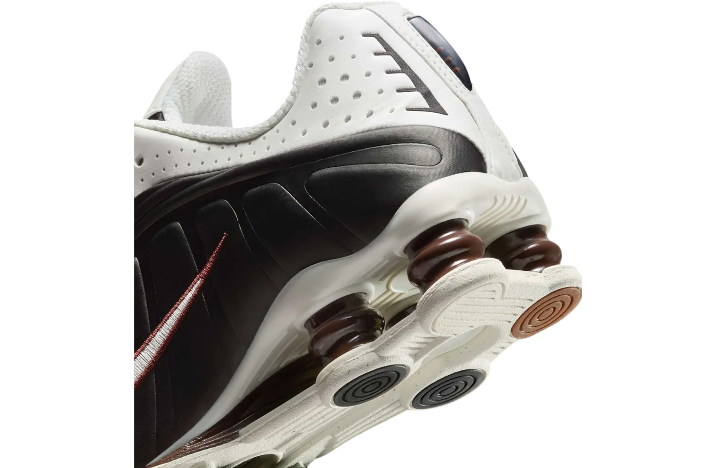 nike shox r4 wmns sail black fauna brown 5