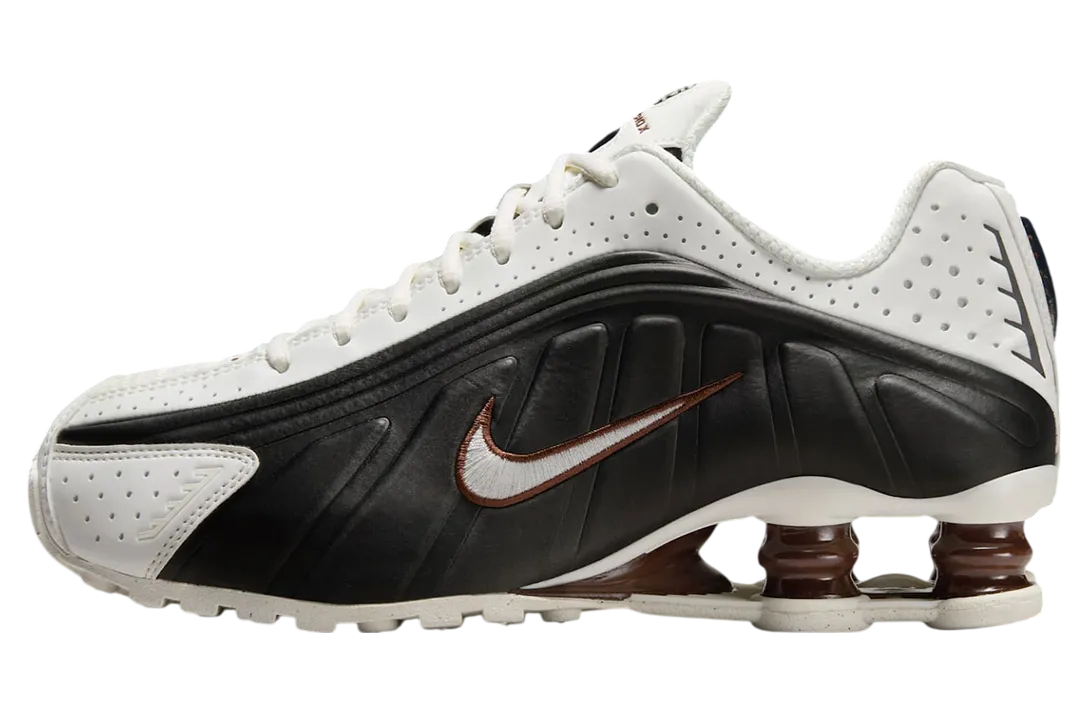 nike shox r4 wmns sail black fauna brown