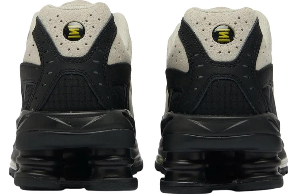 nike shox ride 2 light bone metallic silver 3