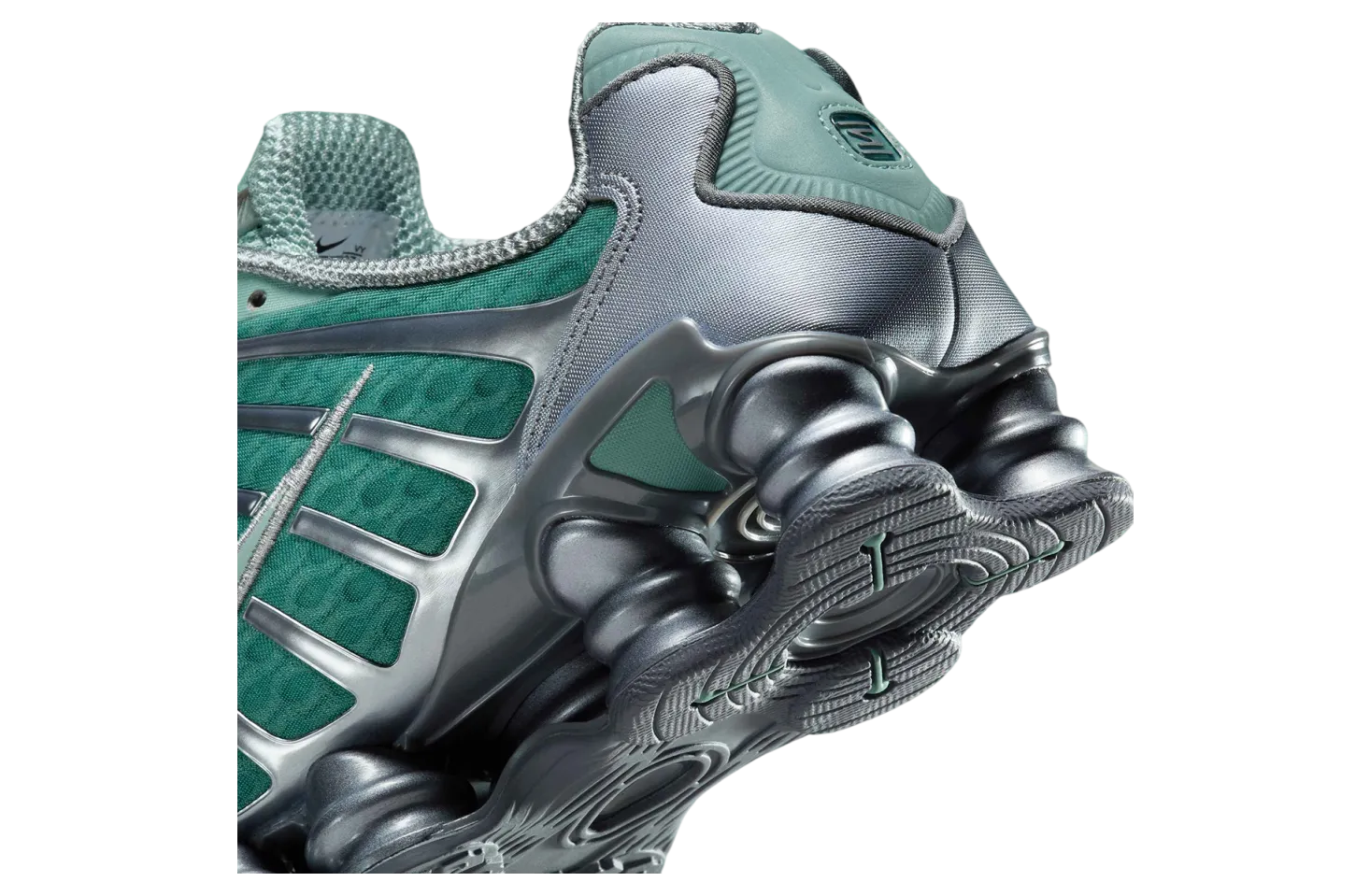 nike shox tl wmns cannon metallic silver 5