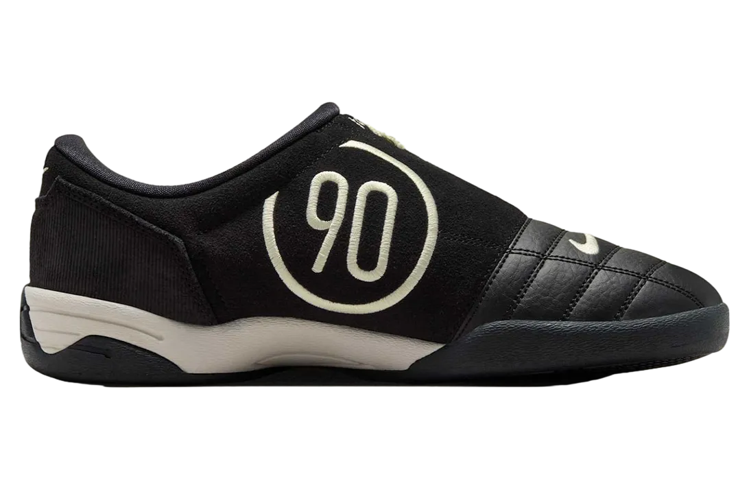 nike total 90 iii black sail 0