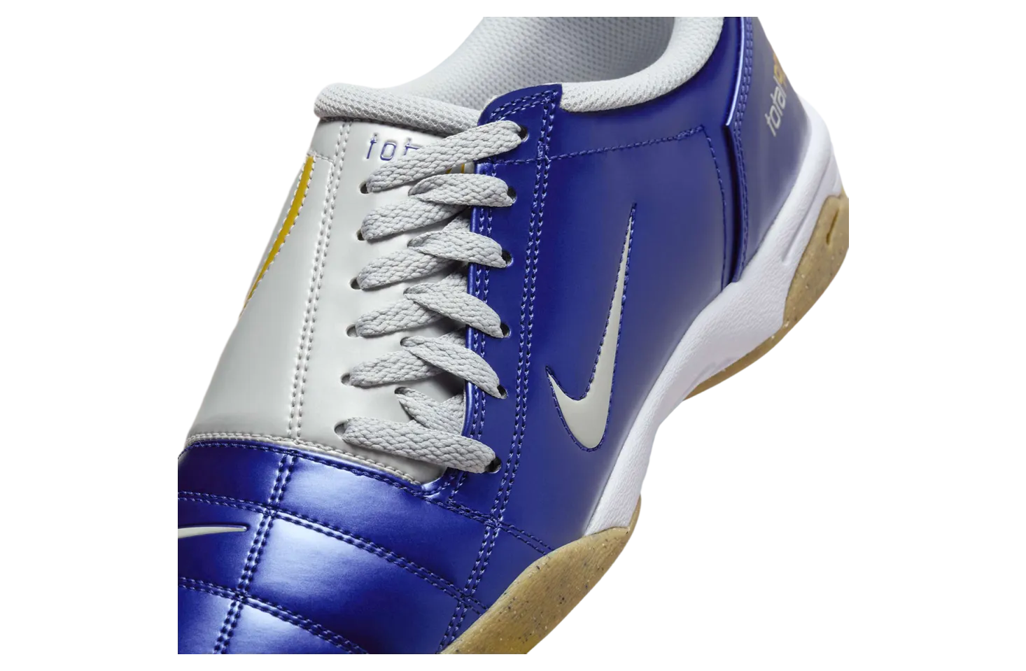nike total 90 iii blue void 4