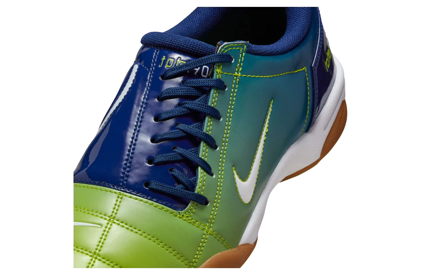 nike total 90 iii green blue gum 5