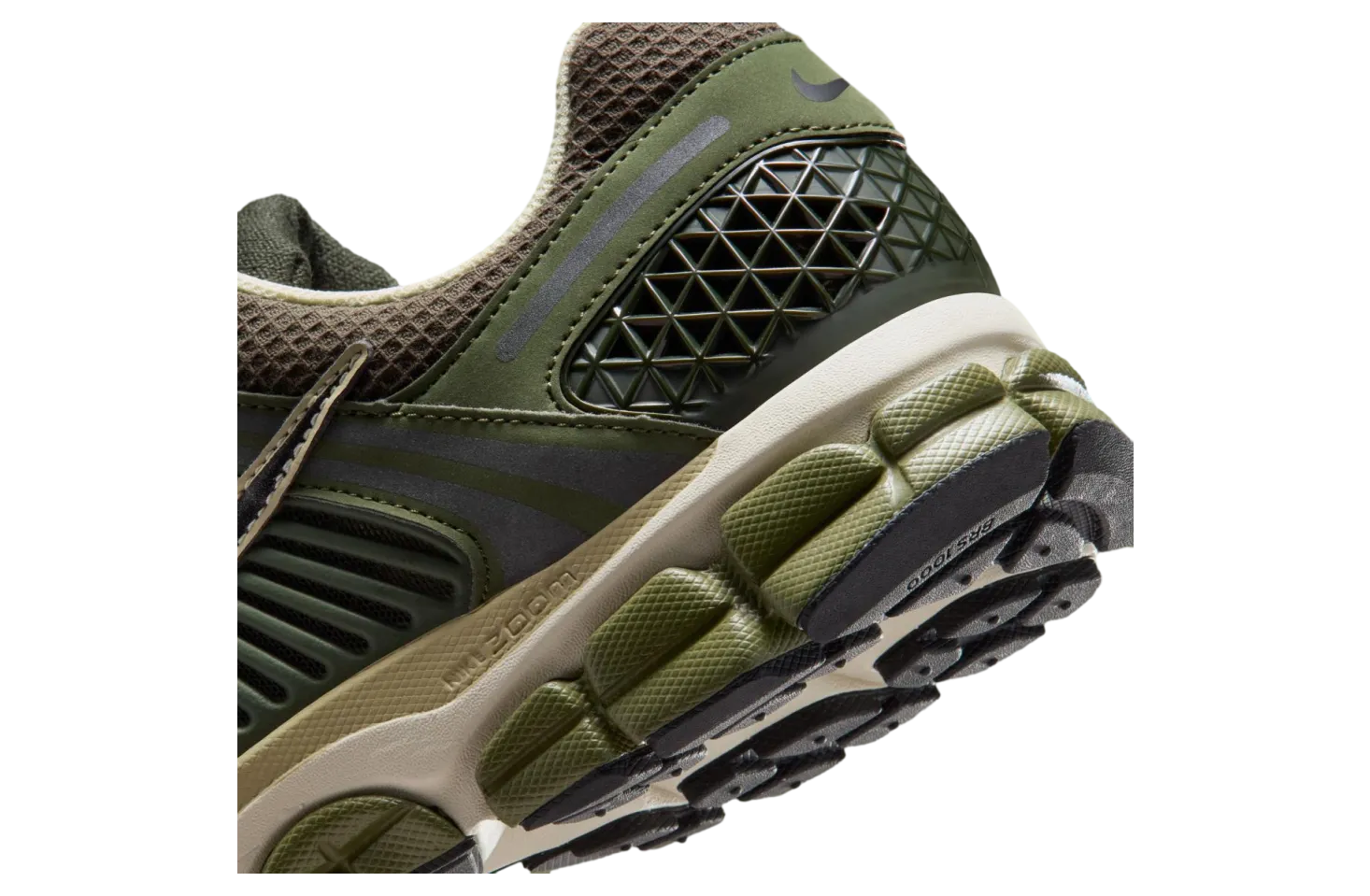 nike vomero 5 army olive sequoia 6