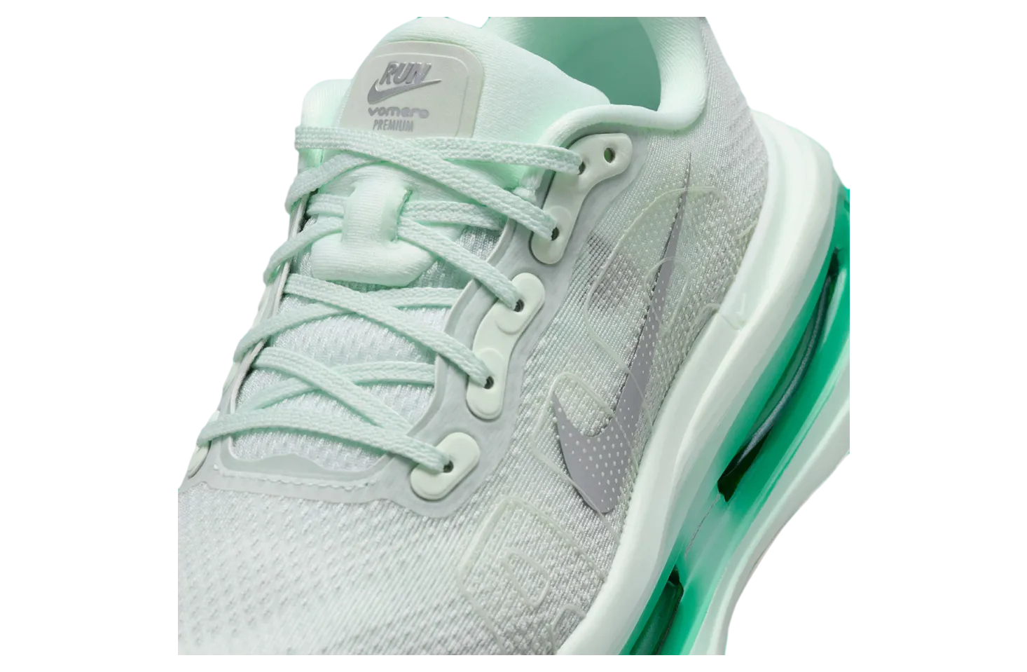 nike vomero premium wmns white barely green 5