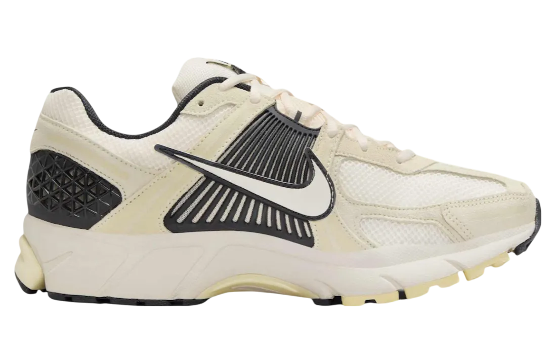 nike zoom vomero 5 alabaster pale ivory 1
