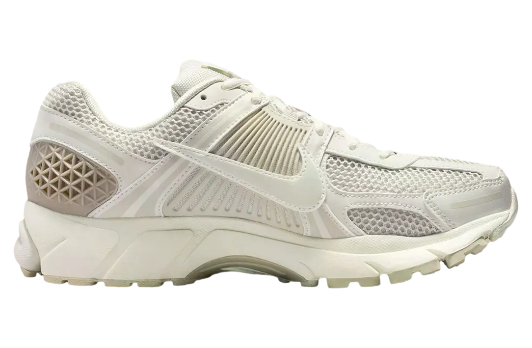 nike zoom vomero 5 phantom cream 2