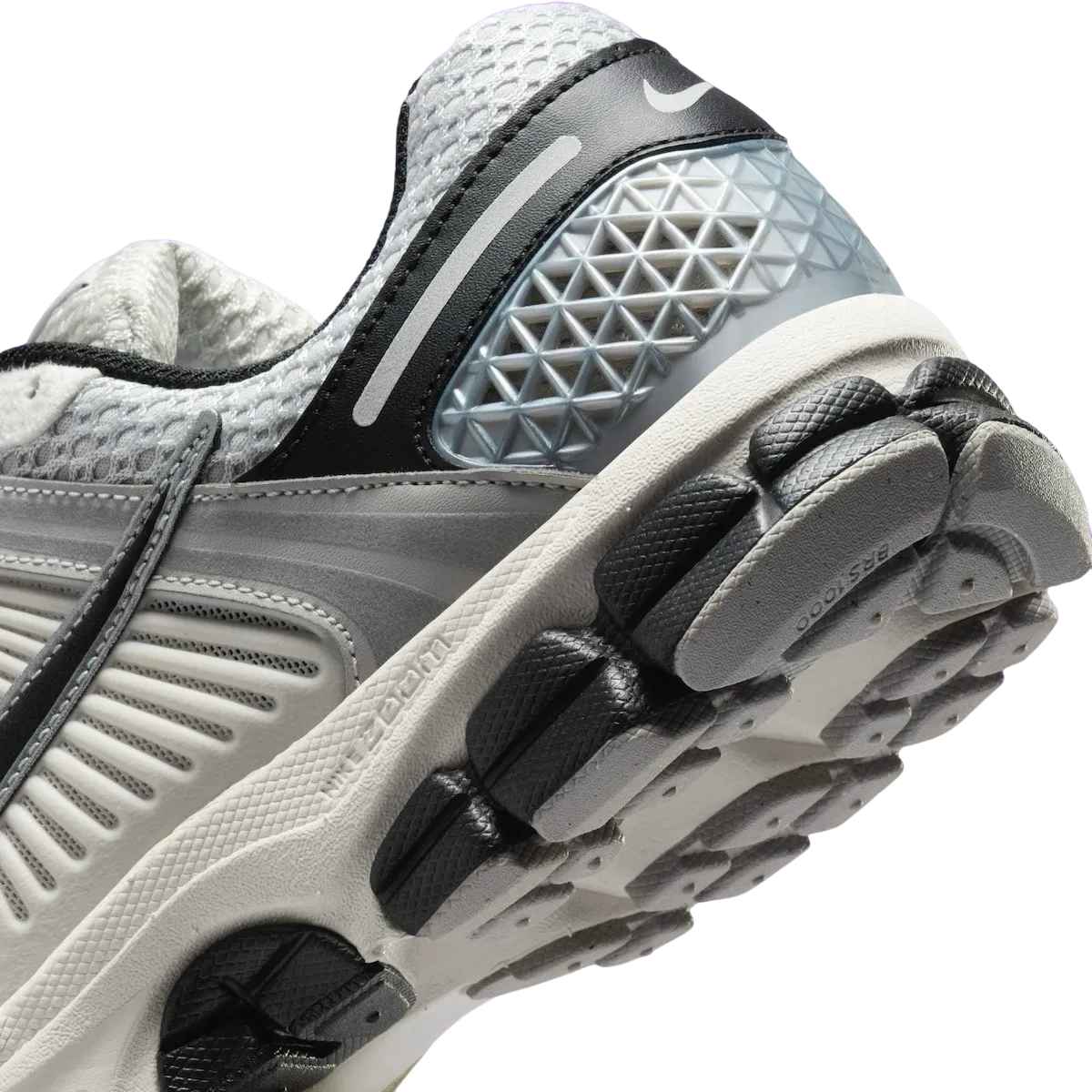 nike zoom vomero 5 photon dust 7