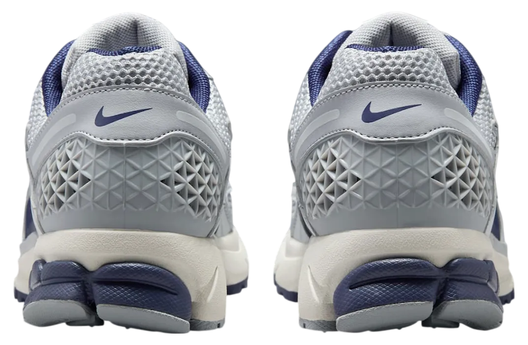 nike zoom vomero 5 vast grey blue void 3