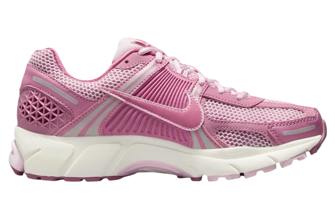 nike zoom vomero 5 wmns elemental pink white 1