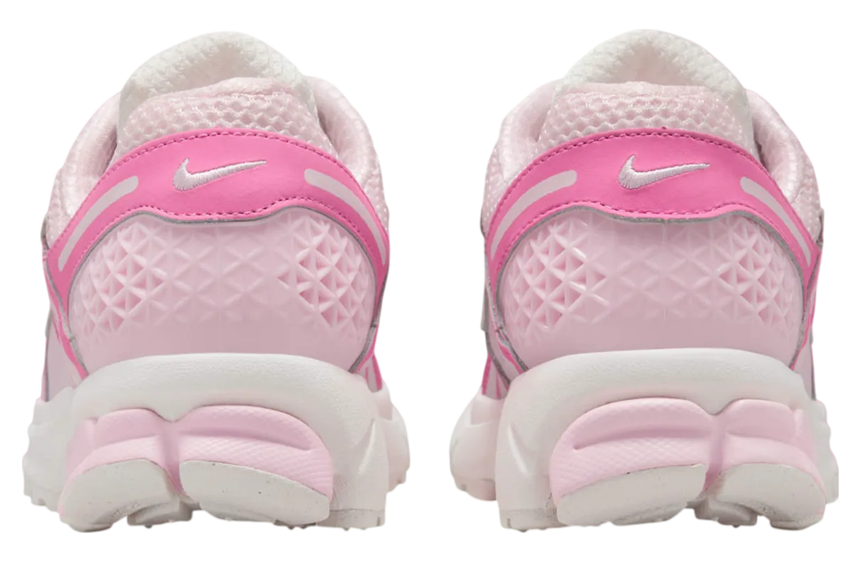 nike zoom vomero 5 wmns hyper pink summit white 3
