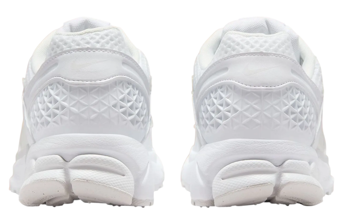 nike zoom vomero 5 wmns triple white 3