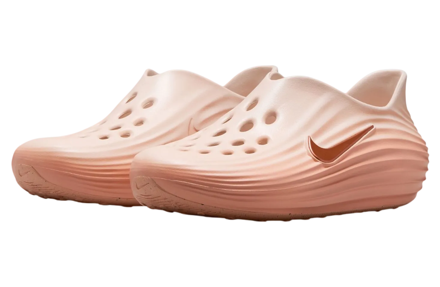 nikes comfort ride apricot agate 2