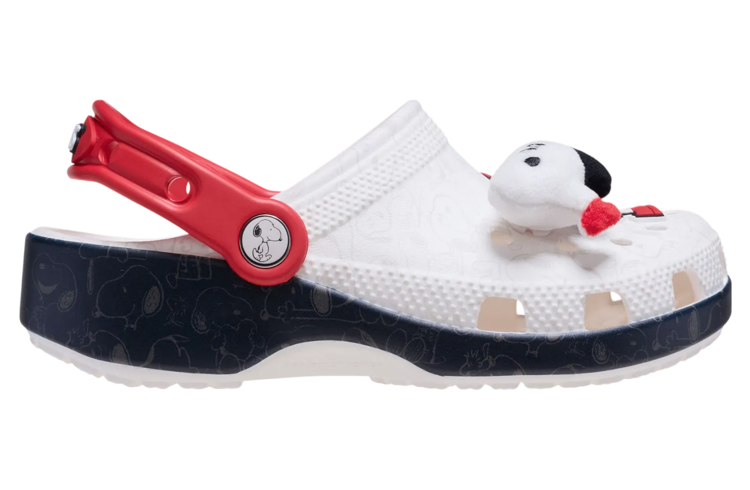 peanuts x crocs classic clog snoopy