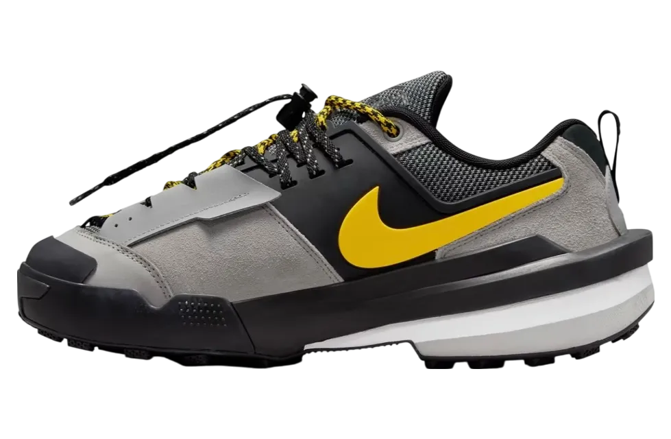 sacai x nike zegamadome sp matte silver tour yellow 1