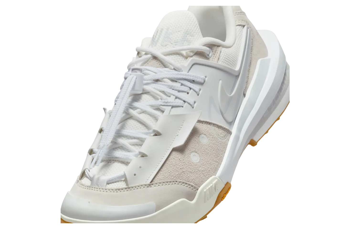 sacai x nike zegamadome sp white gum 6