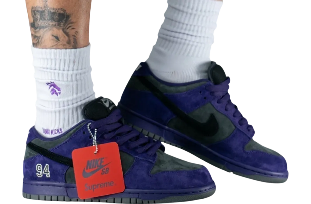 supreme x nike sb dunk low ink ink iron grey 2