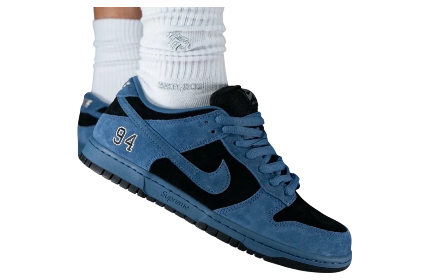 supreme x nike sb dunk low ocean fog ocean fog black 6