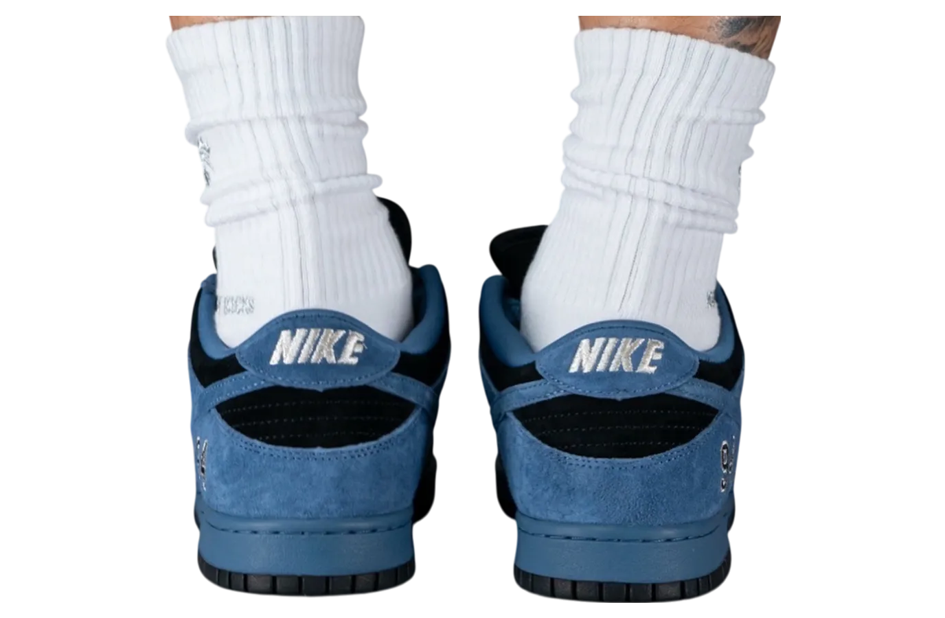 supreme x nike sb dunk low ocean fog ocean fog black 9