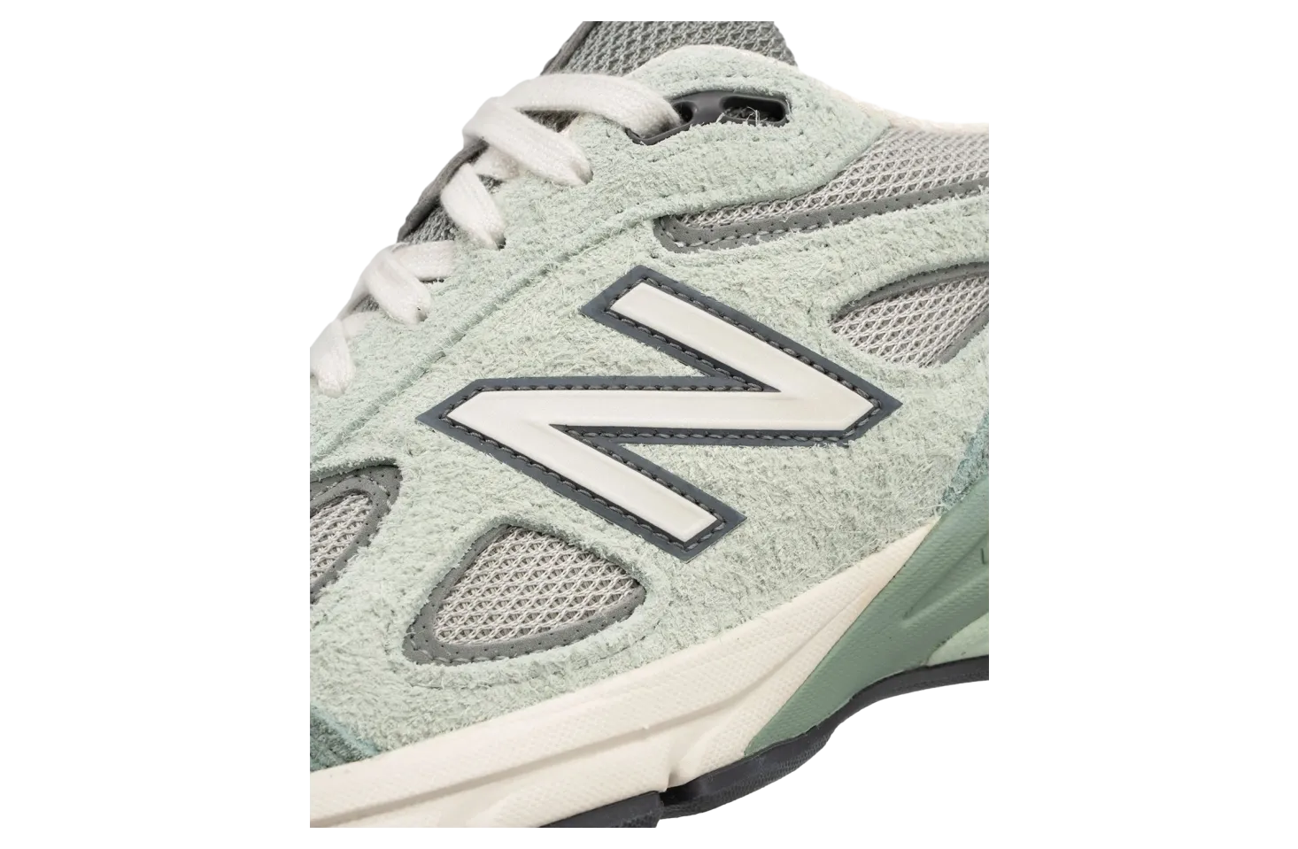 the whitaker group x new balance 990v4 3
