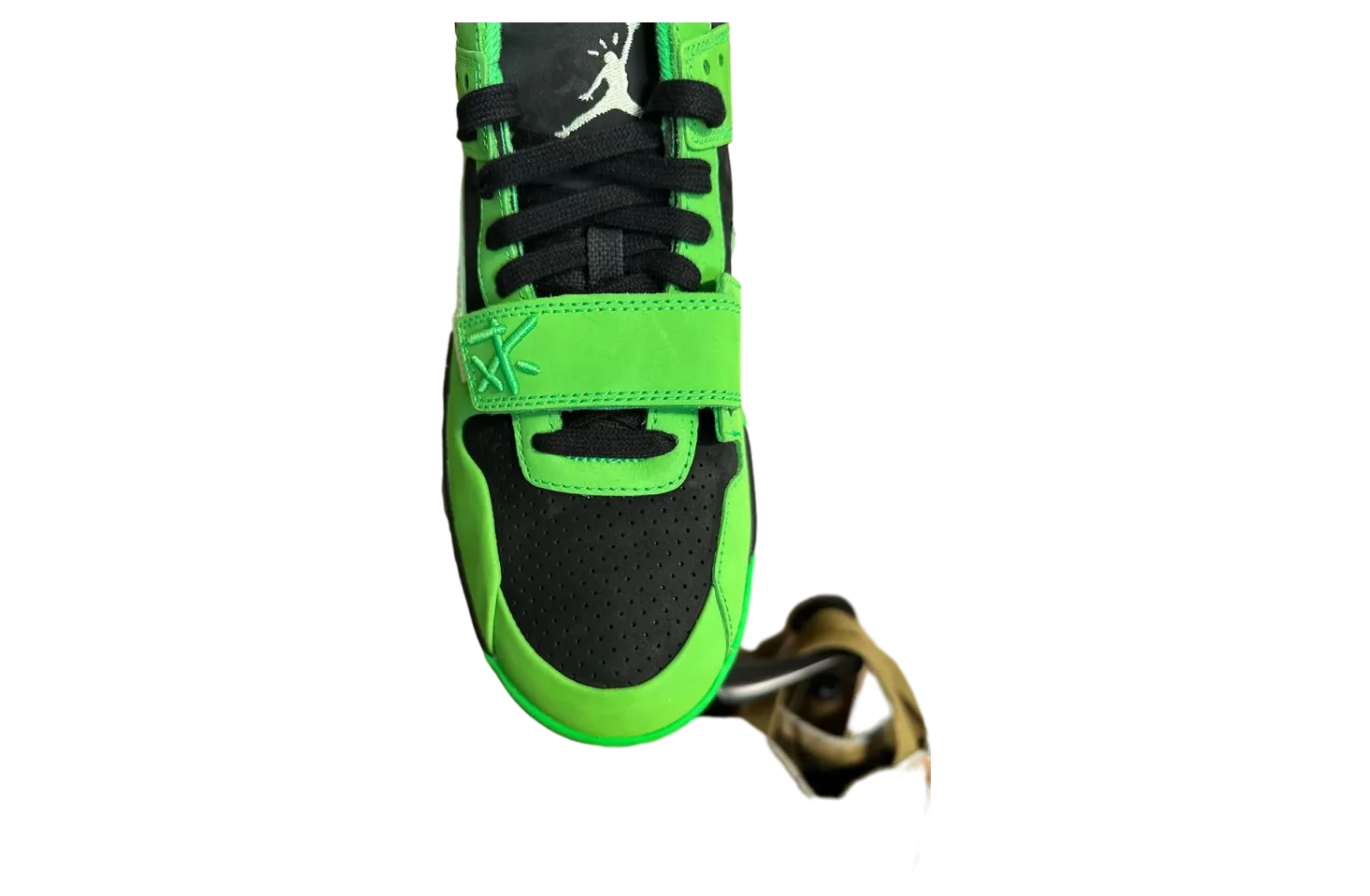 travis scott x jordan jumpman jack green spark 8
